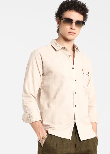 Men Regular Fit Checkered Spread Collar Casual Shirt